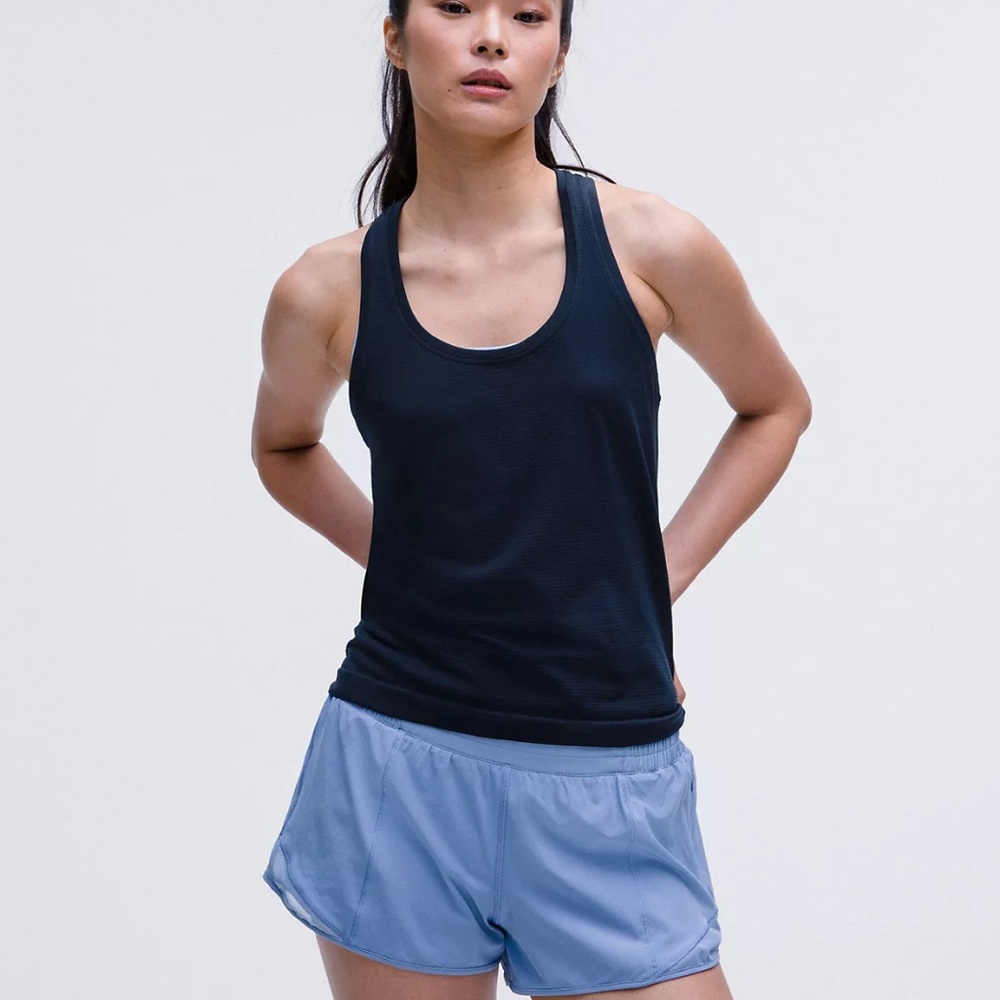Lululemon Swiftly Tech Racerback 2.0 in Navy